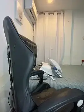 Stripchat Live Sex Cam of Amanda_ebrat