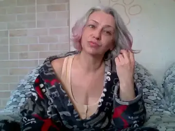 Stripchat Nude Webcam of Lorie_Carrie