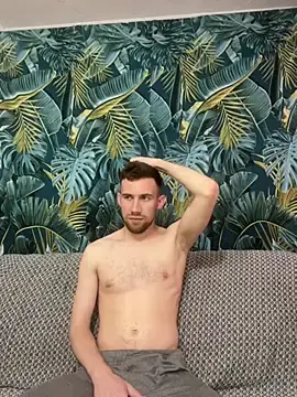 Stripchat Free Porn Cam of ---Dark---