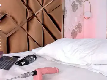 Stripchat Best Webcam of Alexa-Lynx