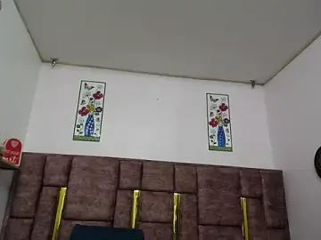 Stripchat Free Porn Cam of FRANCESCA_LOVE_