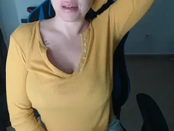 Stripchat Nude Webcam of LARACRUZ30