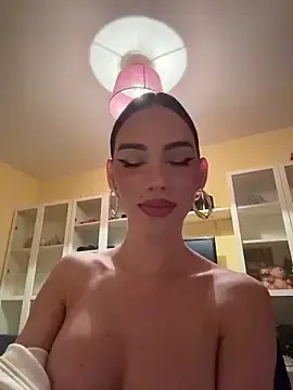 Stripchat Best Webcam of Carlita_cute