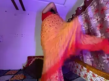 Stripchat Free Live Porn of LouleyRanii