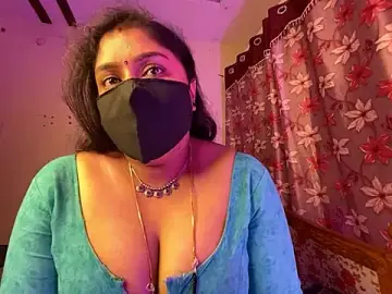 Stripchat Free Live Porn of LouleyRanii