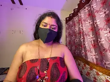 Stripchat Watch Live Sex Cams of LouleyRanii