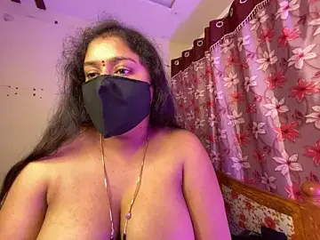 Stripchat Live Sex of LouleyRanii