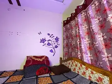 Stripchat Live Sex of LouleyRanii