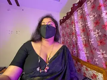 Stripchat Free Live Porn of LouleyRanii