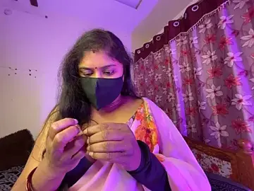 Stripchat Free Live Porn of LouleyRanii