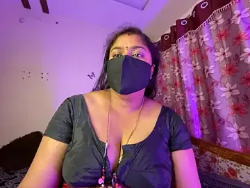 Stripchat Private Sex Chat of LouleyRanii