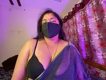 Stripchat Adult Video Chat of LouleyRanii