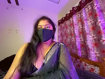 Stripchat Adult Webcams of LouleyRanii