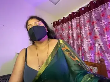 Stripchat Live Sex Cam of LouleyRanii_Telugu