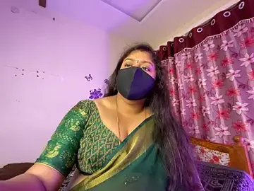 Stripchat Nude Webcam of LouleyRanii_Telugu
