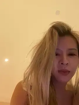 Stripchat Free Porn Cam of Sunflower-77