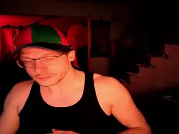 Stripchat Nude Webcam of MasterDaddyCool