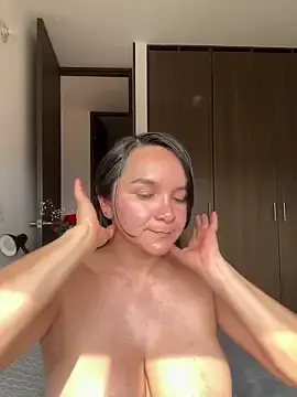 Stripchat Nude Webcam of Nova_Gabriela