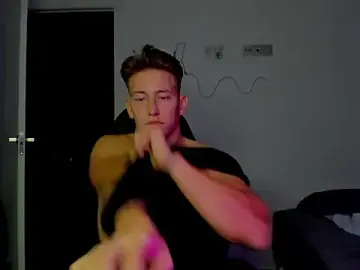 Stripchat Nude Webcam of find0m_master