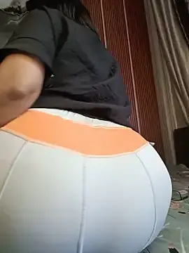 Stripchat Live Sex Cam of yourkajal