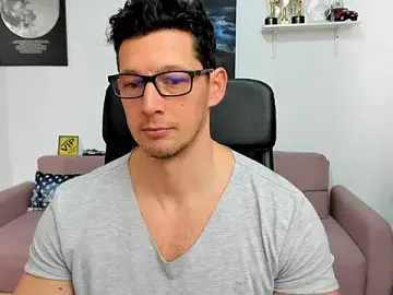 Stripchat Best live sex cam show of BrutusK08