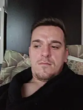 Stripchat Live Sex of Huge_cock22cm