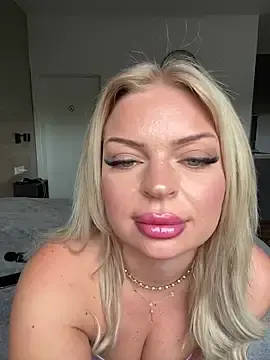 Stripchat Adult Webcam of _Lilly_angel