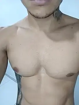 Stripchat Free Porn Cam of Andrey_1997