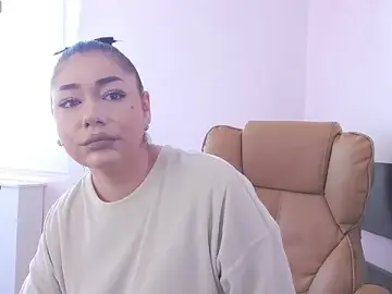 Stripchat Live Sex Cam of Ella_sweety