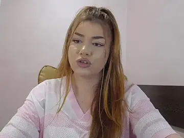Stripchat Sex Cam of Ella_sweety