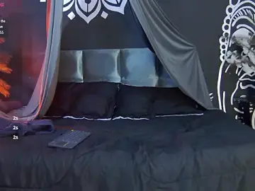 Stripchat Adult Webcams of Luna_Dante_fox