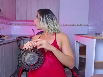 Stripchat Watch Live Sex Cams of ZaiMoon_