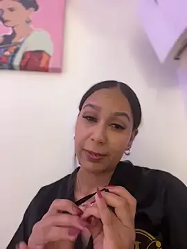 Stripchat Watch Live Sex Cams of MiilaBlake