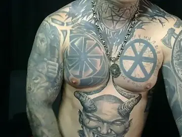 Stripchat Nude Webcam of devilWithTats