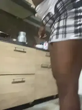 Stripchat Sex Cam of Berry_Bans