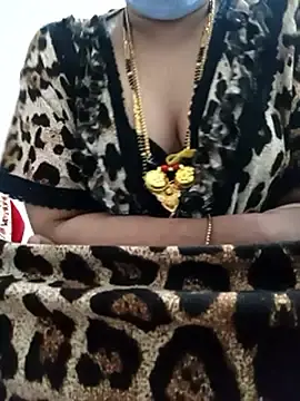 Stripchat Sex Cam of Chikki_20