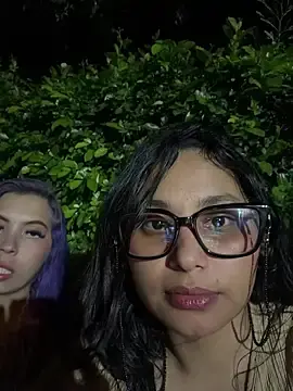 Stripchat Live Sex Cam of Cuteprincess21