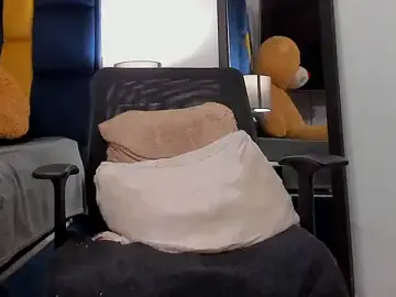 Stripchat Adult Webcam of Evan_Storn