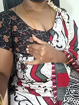 Stripchat Nude Webcam of Tamil-hotwife