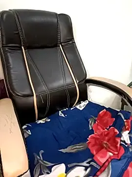 Stripchat Adult Webcam of Tamil-hotwife