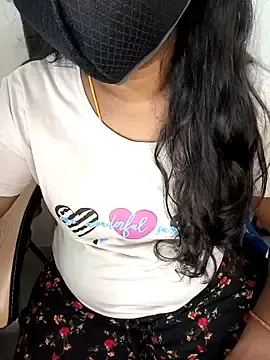 Stripchat Live Sex Cam of Tamil-hotwife