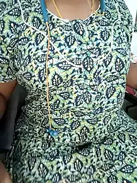 Stripchat Adult Webcam of Tamil-hotwife