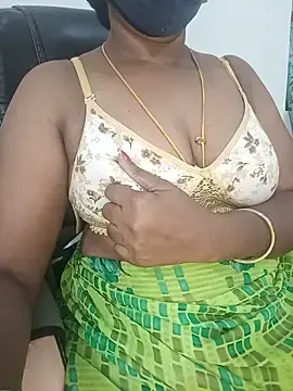 Stripchat Sex Cam of Tamil-hotwife