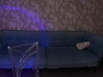 Stripchat Sex Cam of CrystallPaws