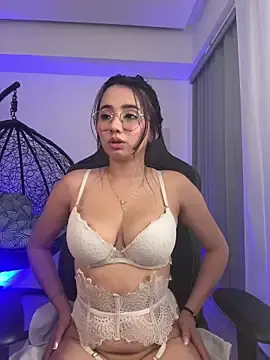 Stripchat Adult Webcams of Michelle_Zoe