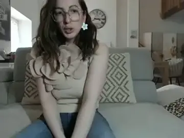 Stripchat Live Sex Cam of prunelle_sexy