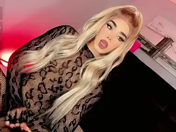 Stripchat Live Sex Cam of Baby-Isa