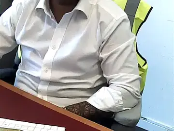 Stripchat Nude Webcam of Boysexy98