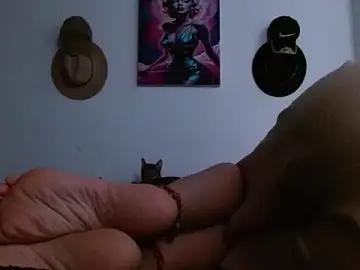 Stripchat Watch Live Sex Cams of Crystal_Star_