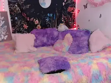 Stripchat Sex Chat of Emillyy_m